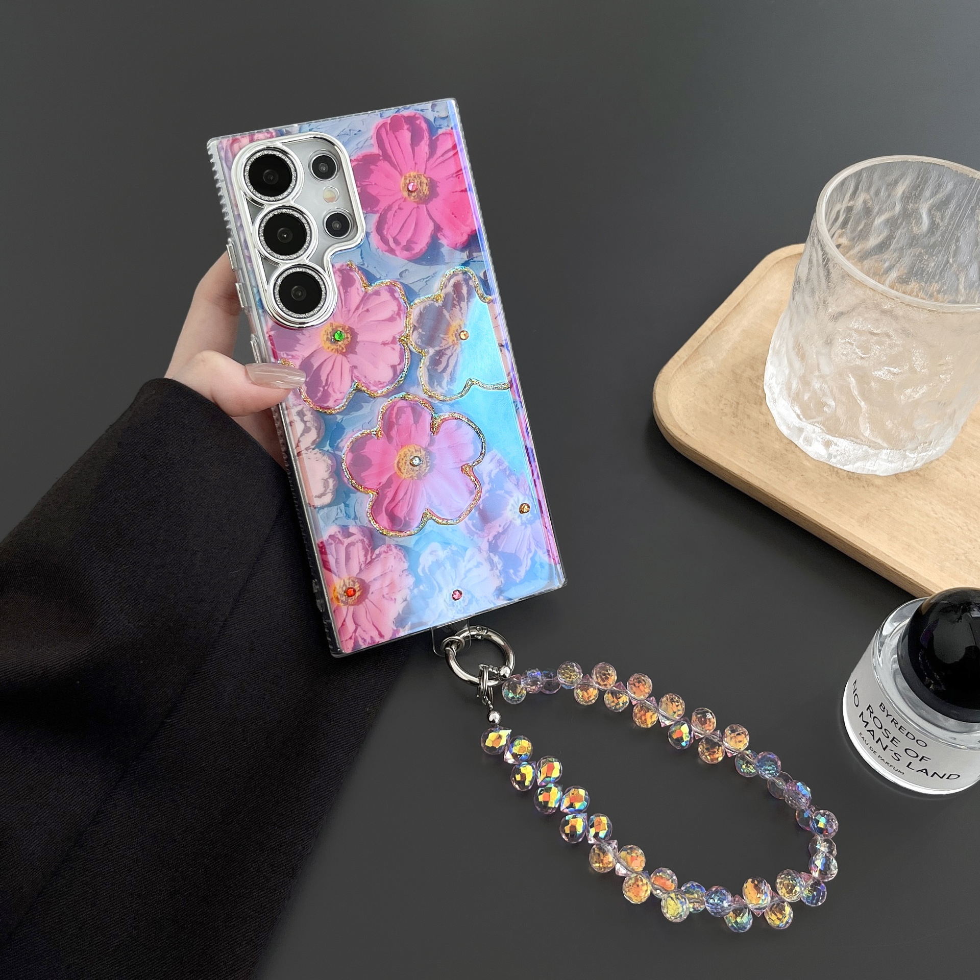 Luxury Flower Pattern Glitter Laser Colorful Phone Case With Wrist Strap For Samsung Galaxy S24 Ultra Plus