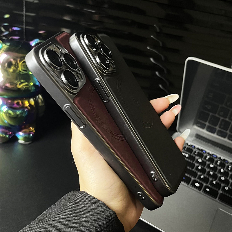 Luxury Leather Magnetic Suction Wireless Charging Phone Case For iPhone 16 15