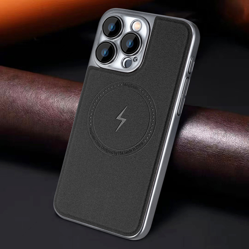 Luxury Leather Magnetic Suction Wireless Charging Phone Case For iPhone 16 15