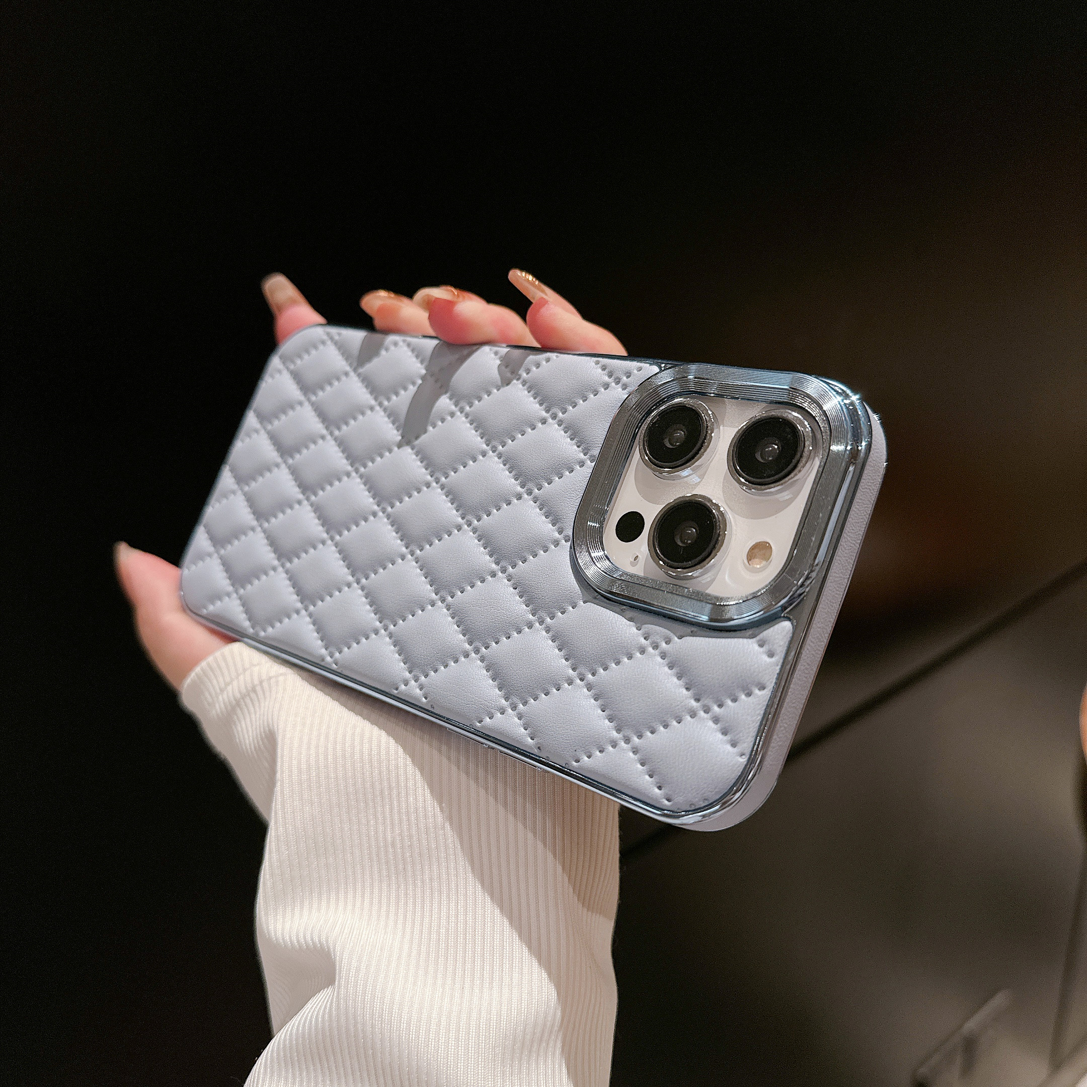 Luxury Leather 3D Diamond Shockproof Soft Metal Case for iPhone 16 15