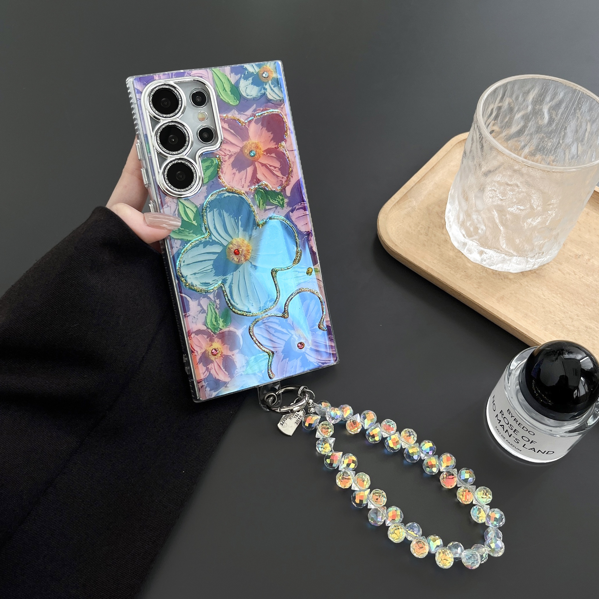 Luxury Flower Pattern Glitter Laser Colorful Phone Case With Wrist Strap For Samsung Galaxy S24 Ultra Plus