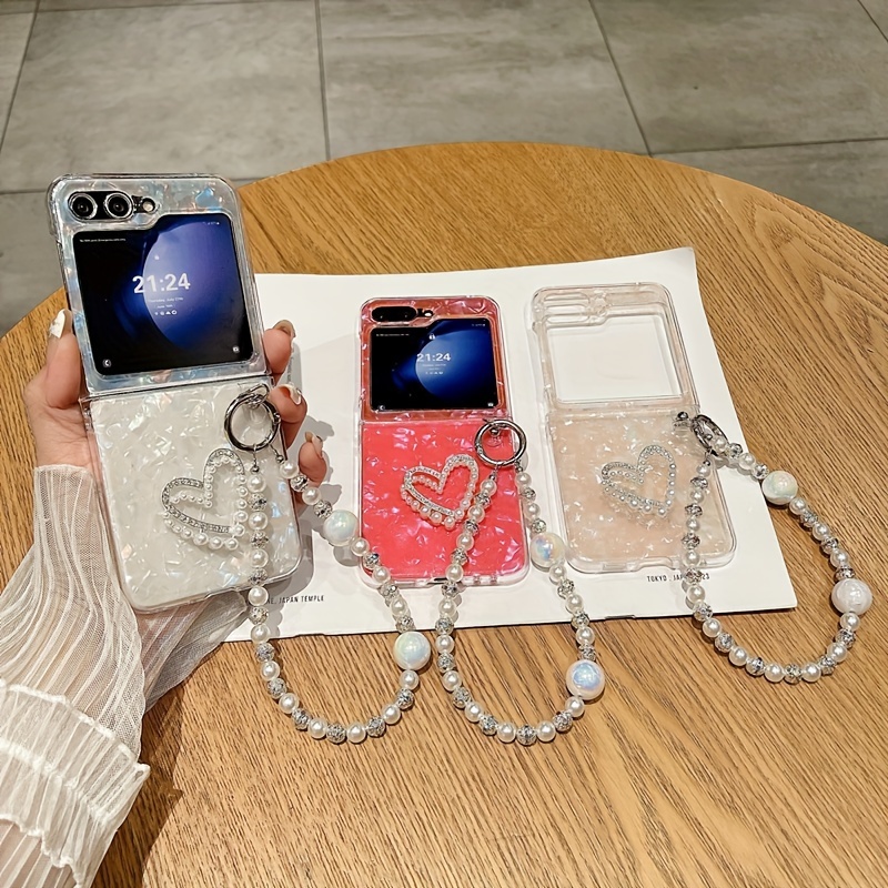 Diamond-Embellished Heart Design Case with Lanyard for Samsung Galaxy Z Flip 6 5 4 3