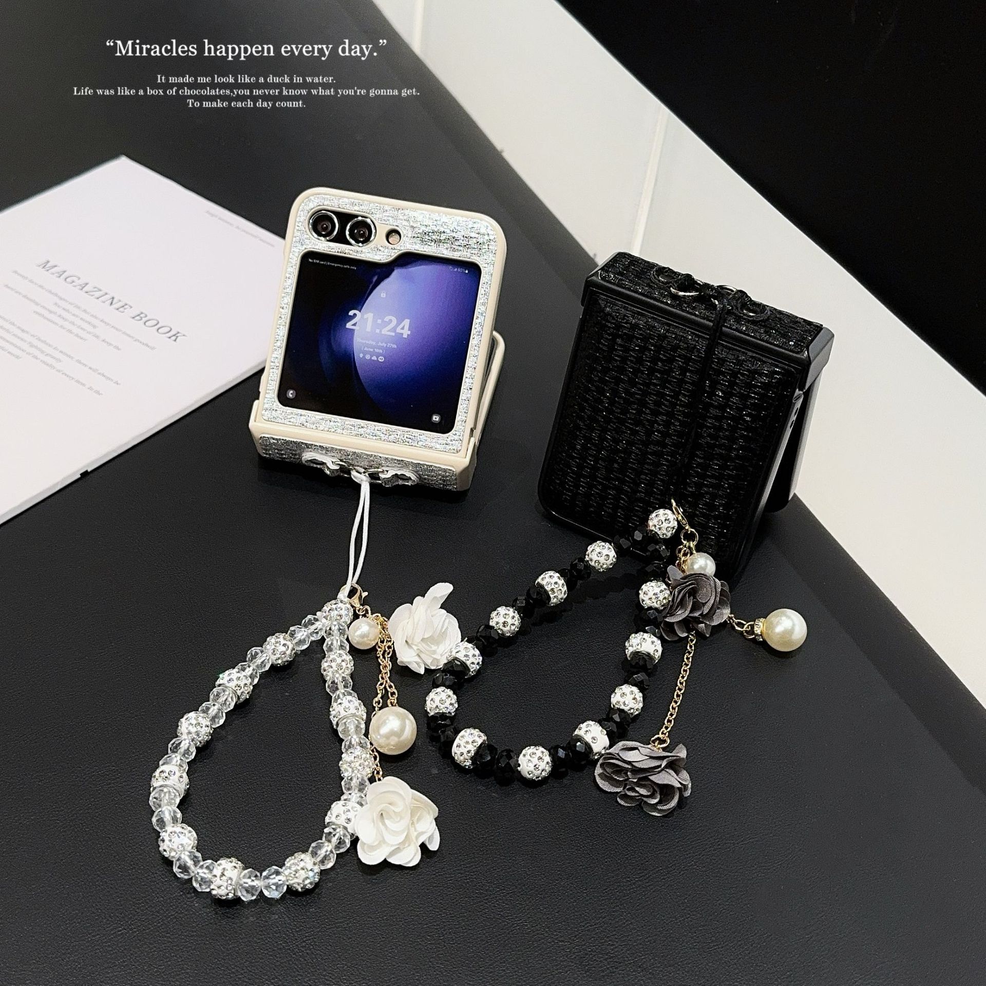 Luxury Leather Case With Chain For Samsung Galaxy  Z Flip 5/4/3