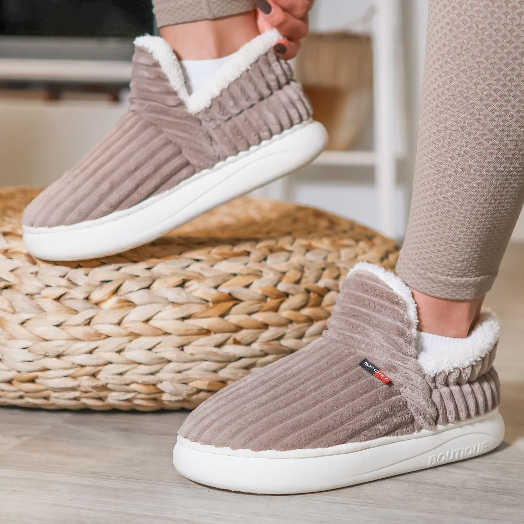 Last Day Sale 50% OFFThe Cozy & Stylish Slippers