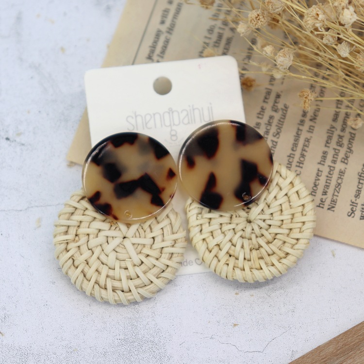 Retro handmade rattan woven earrings for women Bohemian beach holiday style versatile earrings temperament personality earrings