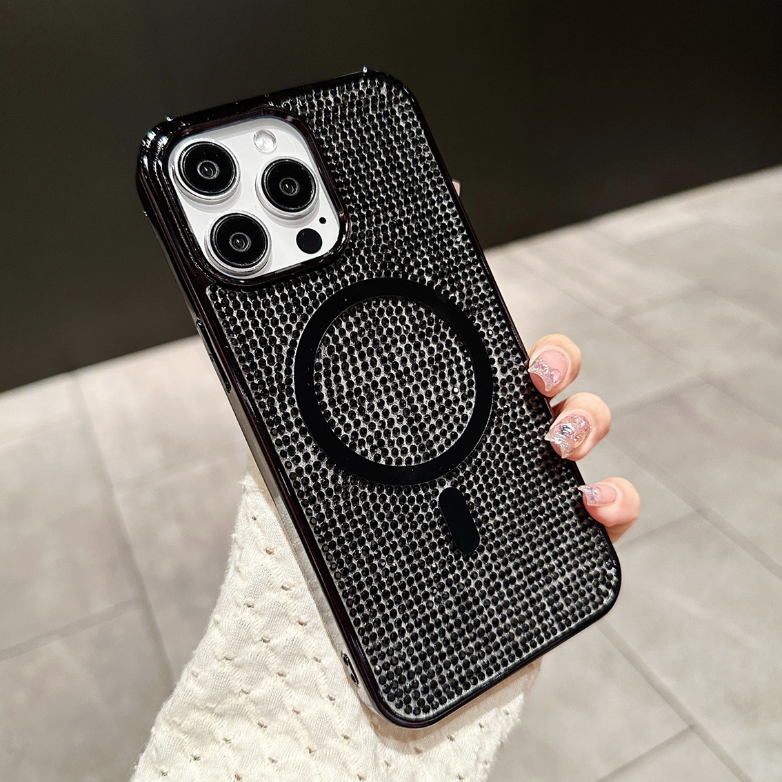 New Glitter Shining Diamond Plating Slim Wireless Charging Phone Case for iPhone Series