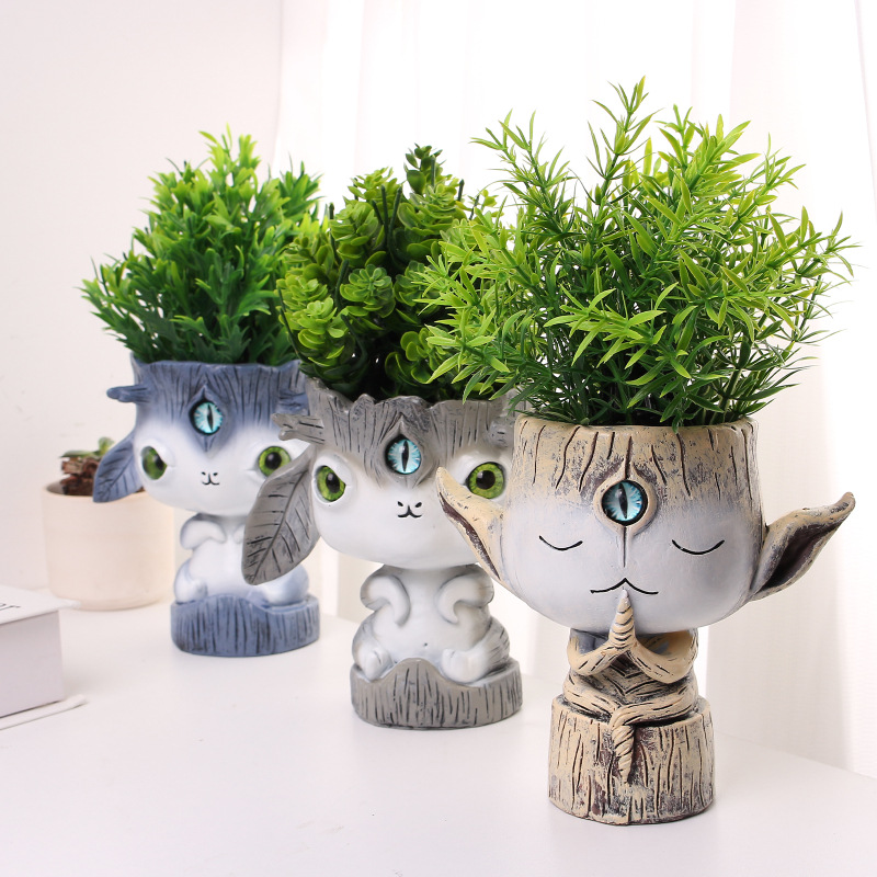 Big Eyes Elf Flower Pot