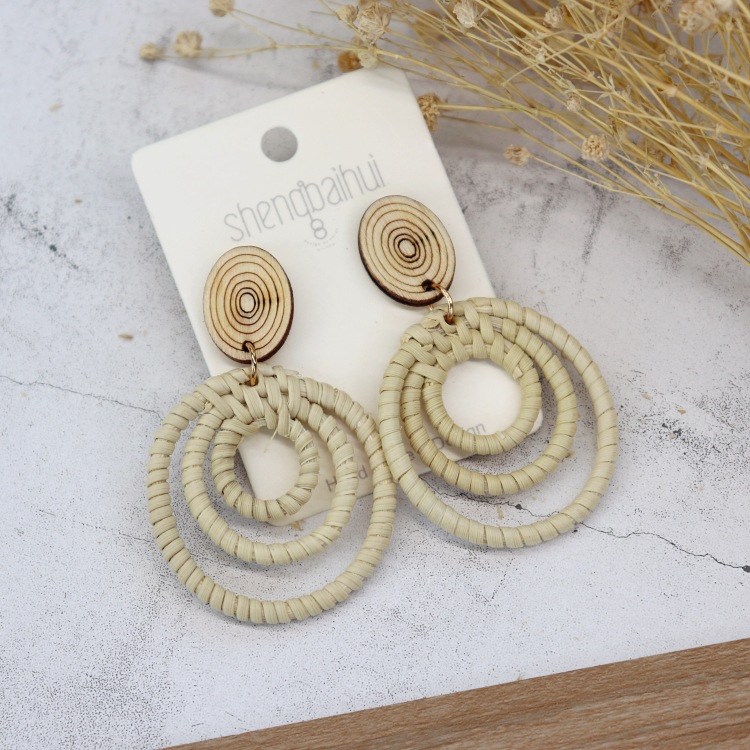 Retro handmade rattan woven earrings for women Bohemian beach holiday style versatile earrings temperament personality earrings