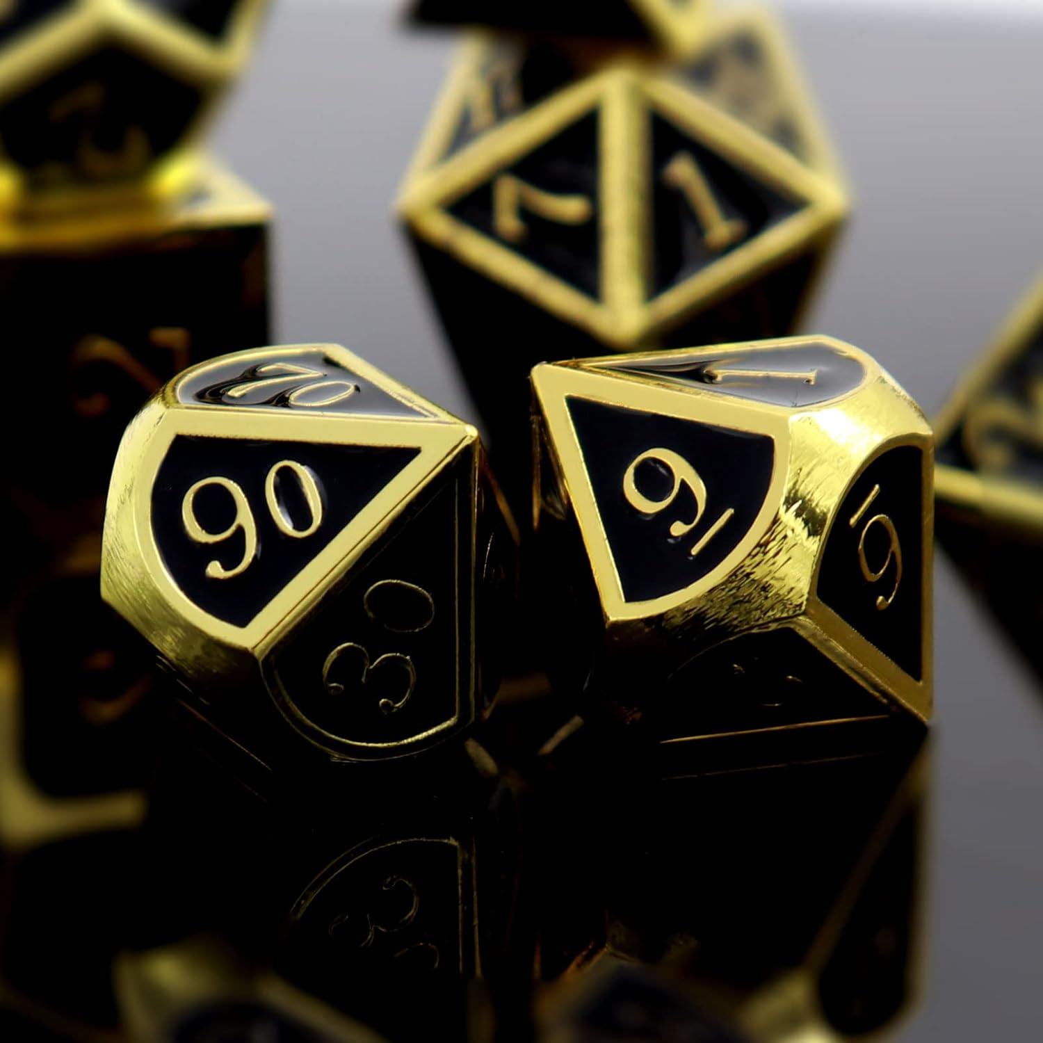 Haxtec Bloodstained Metal DND Dice Set Antique Iron Blood Metal D&D Dice Set Dragon Scale with Leather Dice Bag Bloodsplattered Metal Polyhedral Dice for Dungeons and Dragons TTRPG Gifts