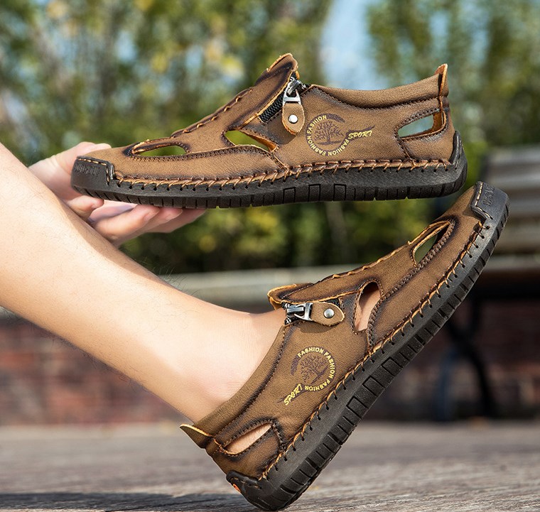 Men's Closed Toe Sandals