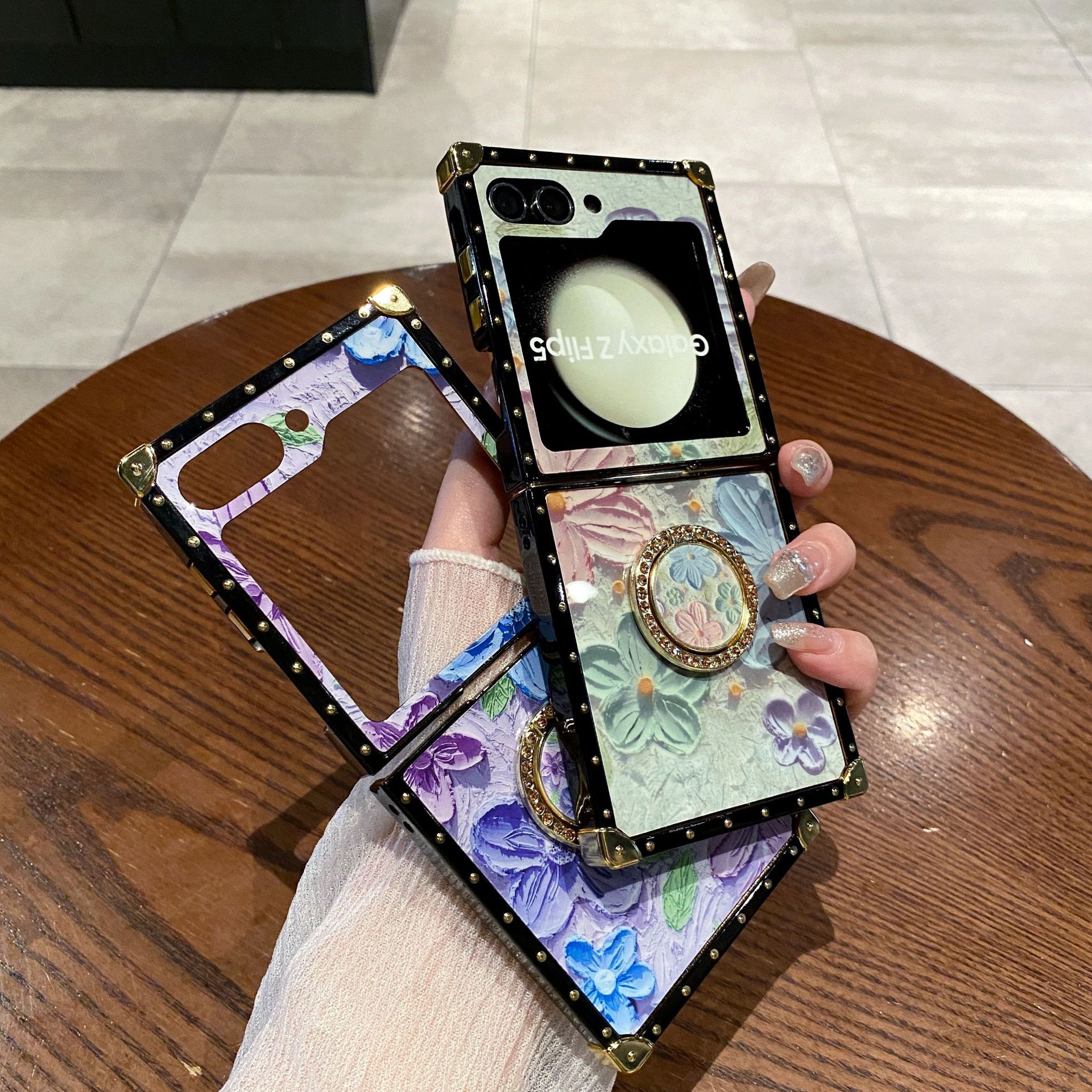 Light Luxury Wind Bell Flower Diamond Ring Holder Square Plating Case For Samsung Galaxy Z Flip 5 4 3 