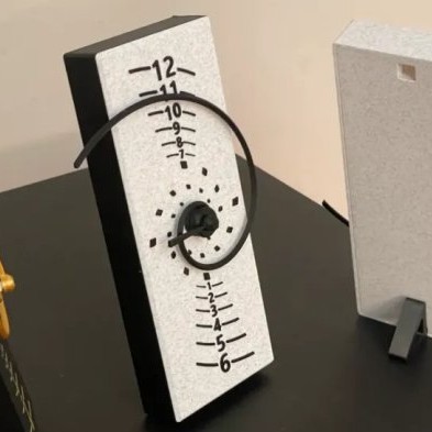 🔥🔥Spiral Desktop Clock: A Stylish Time - Telling Essential