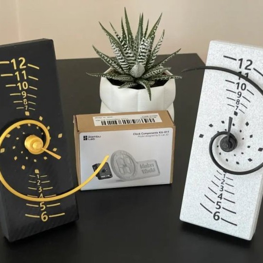 🔥🔥Spiral Desktop Clock: A Stylish Time - Telling Essential