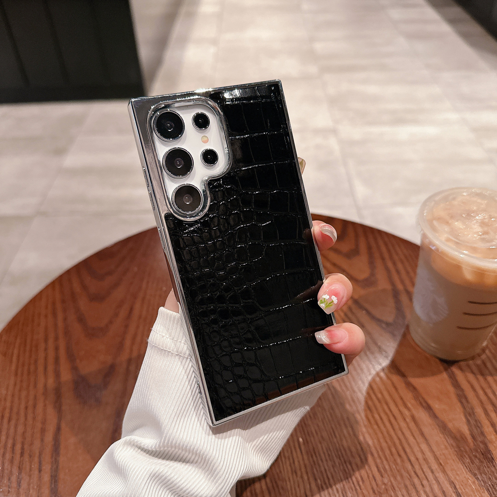 Plating Gradient Crocodile Pattern Leather Laser Case For Samsung Galaxy S24 Ultra S23 Plus S22