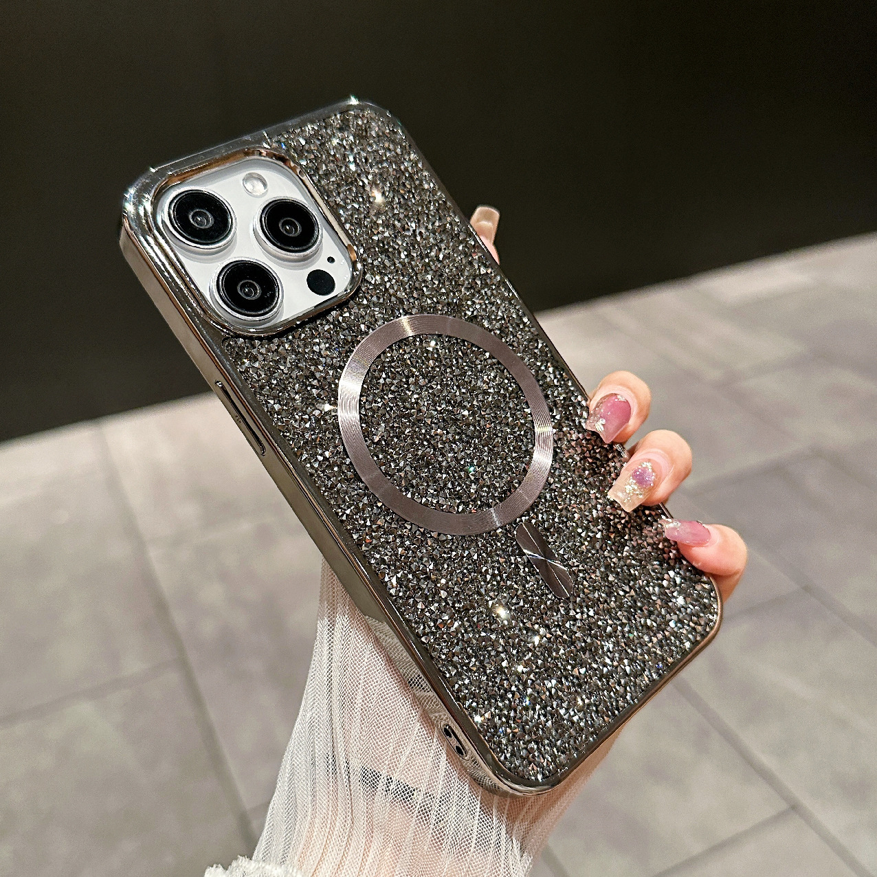 Glitter Shining Diamond Plating Slim Wireless Charging Phone Case for iPhone Series