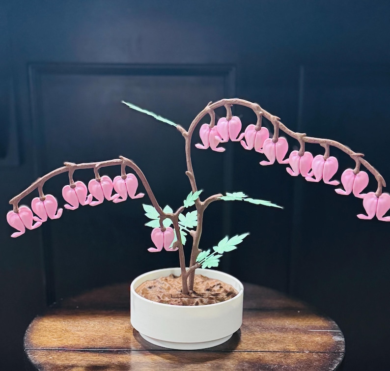 3D Printed Bleeding Hearts Jewelry Box – Unique Organizer for Jewelry or Keepsakes