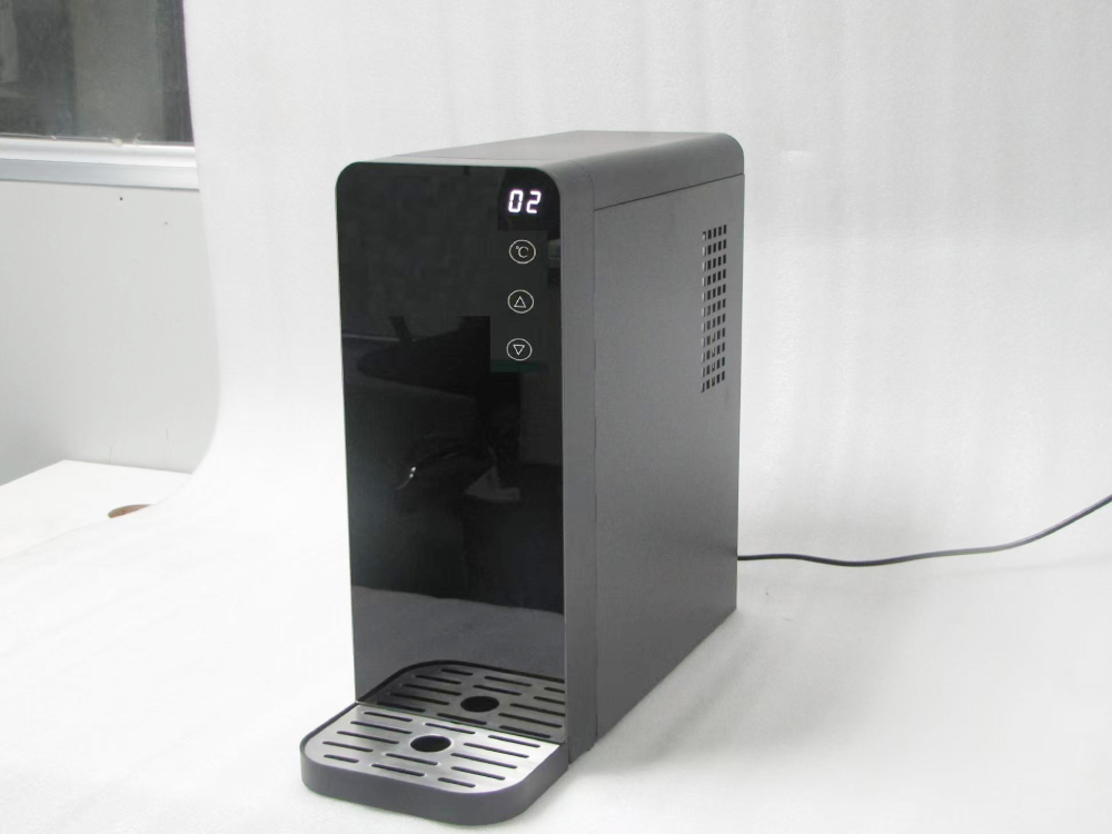 {"default":"under sink sparkling water dispenser"}
