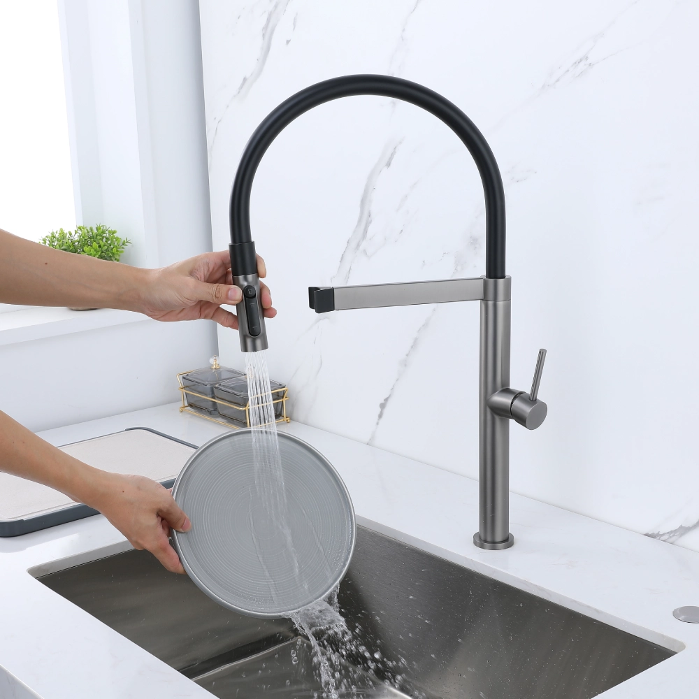 Stainless Steel Magnetic Docking Pull Out Sprayer 3-Way Mixer Tap-3