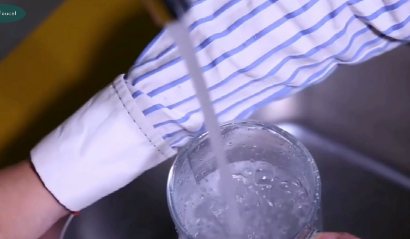 sparkling water machine