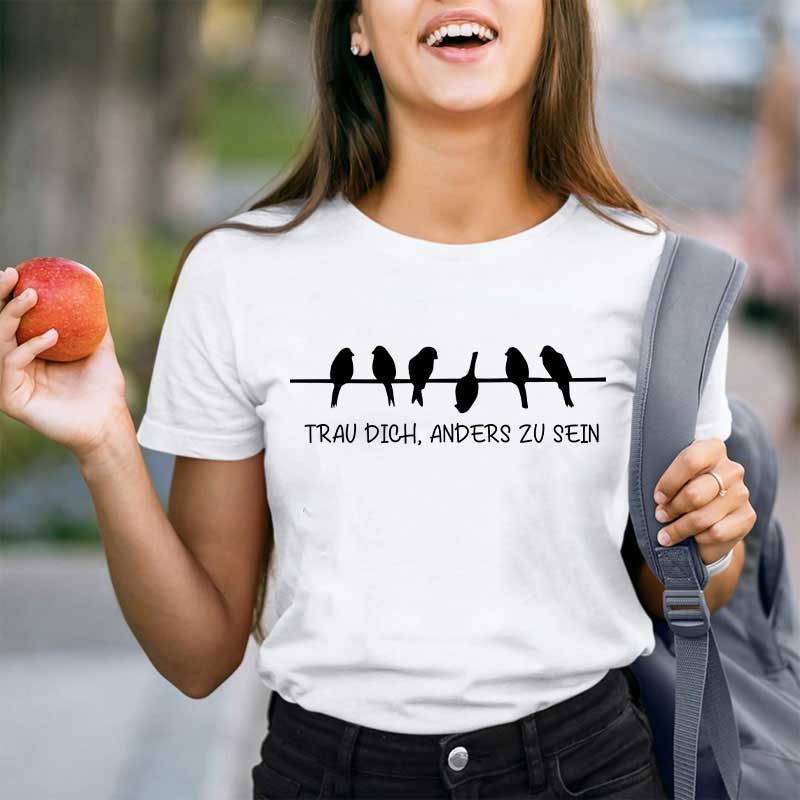 Trau dich anders zu sein Lehrer T-Shirt