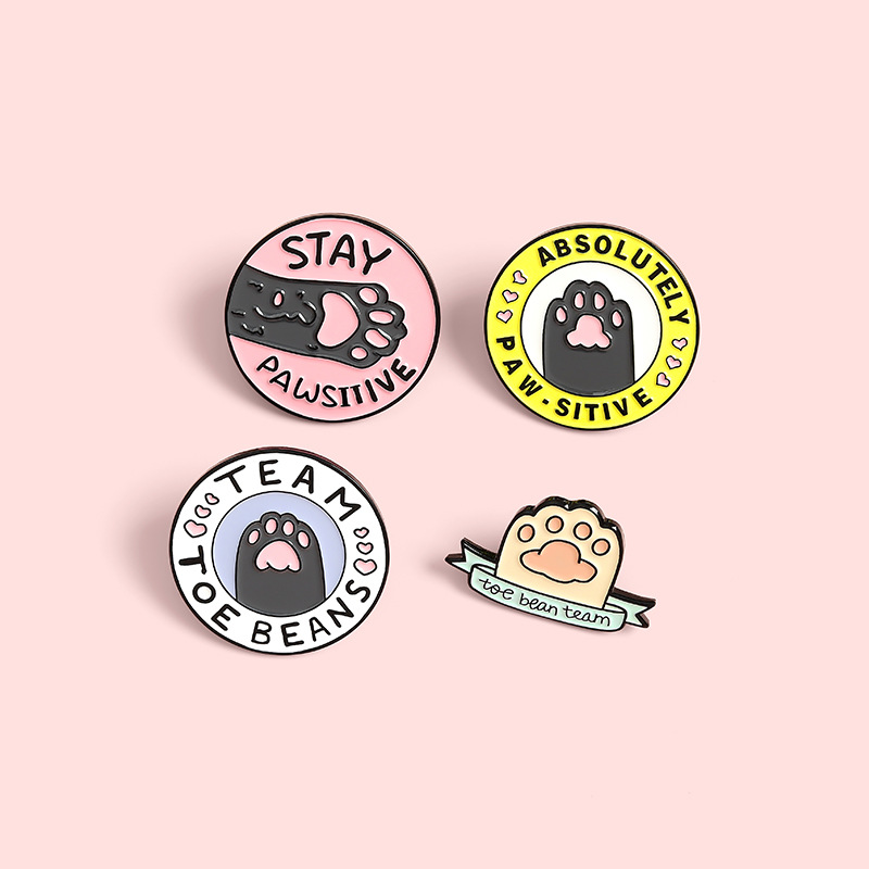 Cartoon süße Katzenklaue Pin-Set