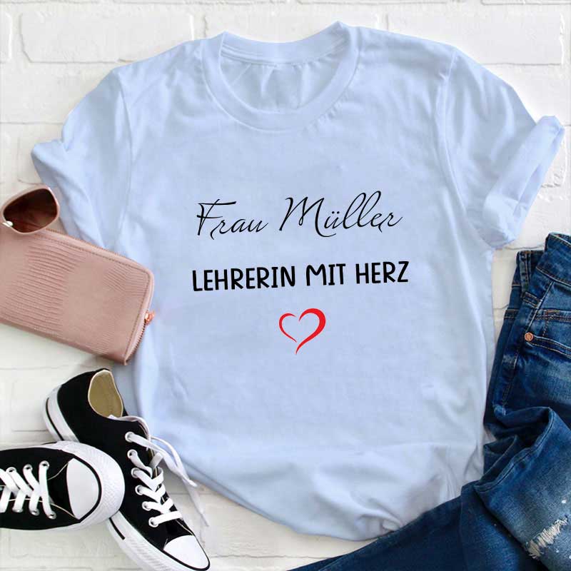 Personalisiert Name Lehrerin mit Herzen Lehrer T-Shirt