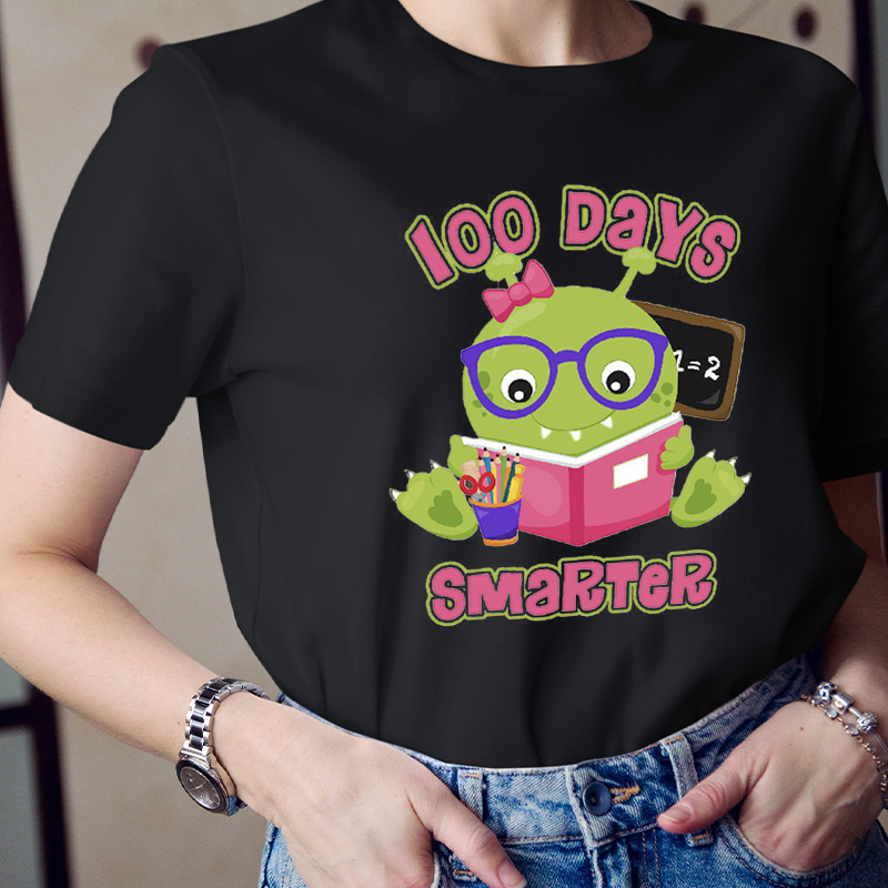 Reading With Glasses 100 Days Smarter Teacher T-Shirt