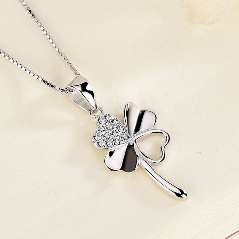Lucky Clover Teacher Necklace