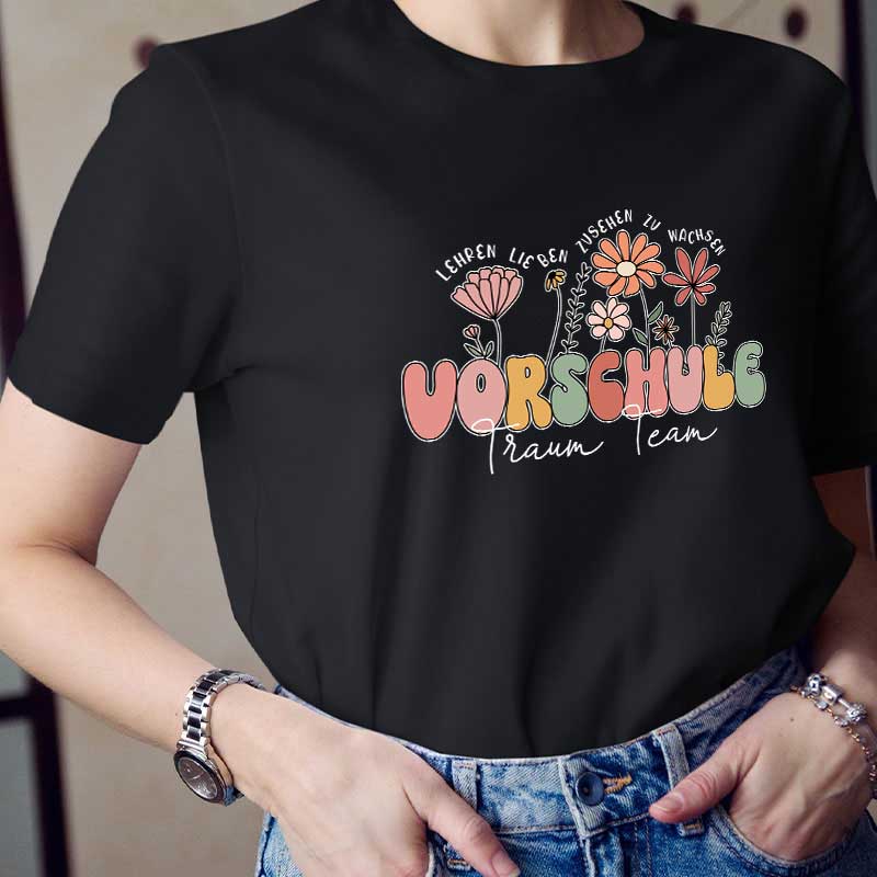 Lehren Lieben Zusehen Zu Wachsen Personalisiertes Lehrer T-Shirt