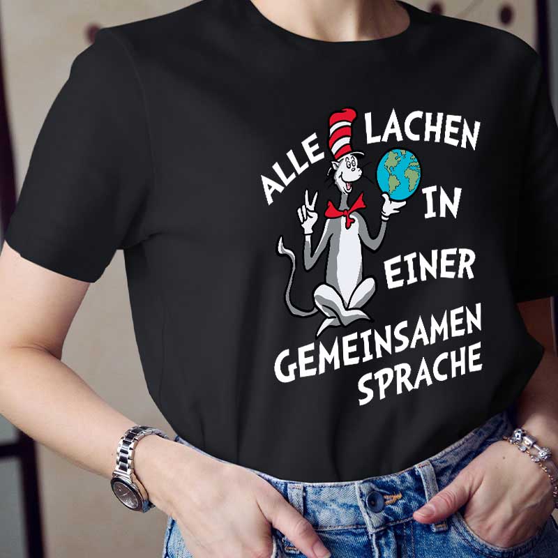 Alle lachen in einer gemeinsamen SpracheLehrer T-Shirt
