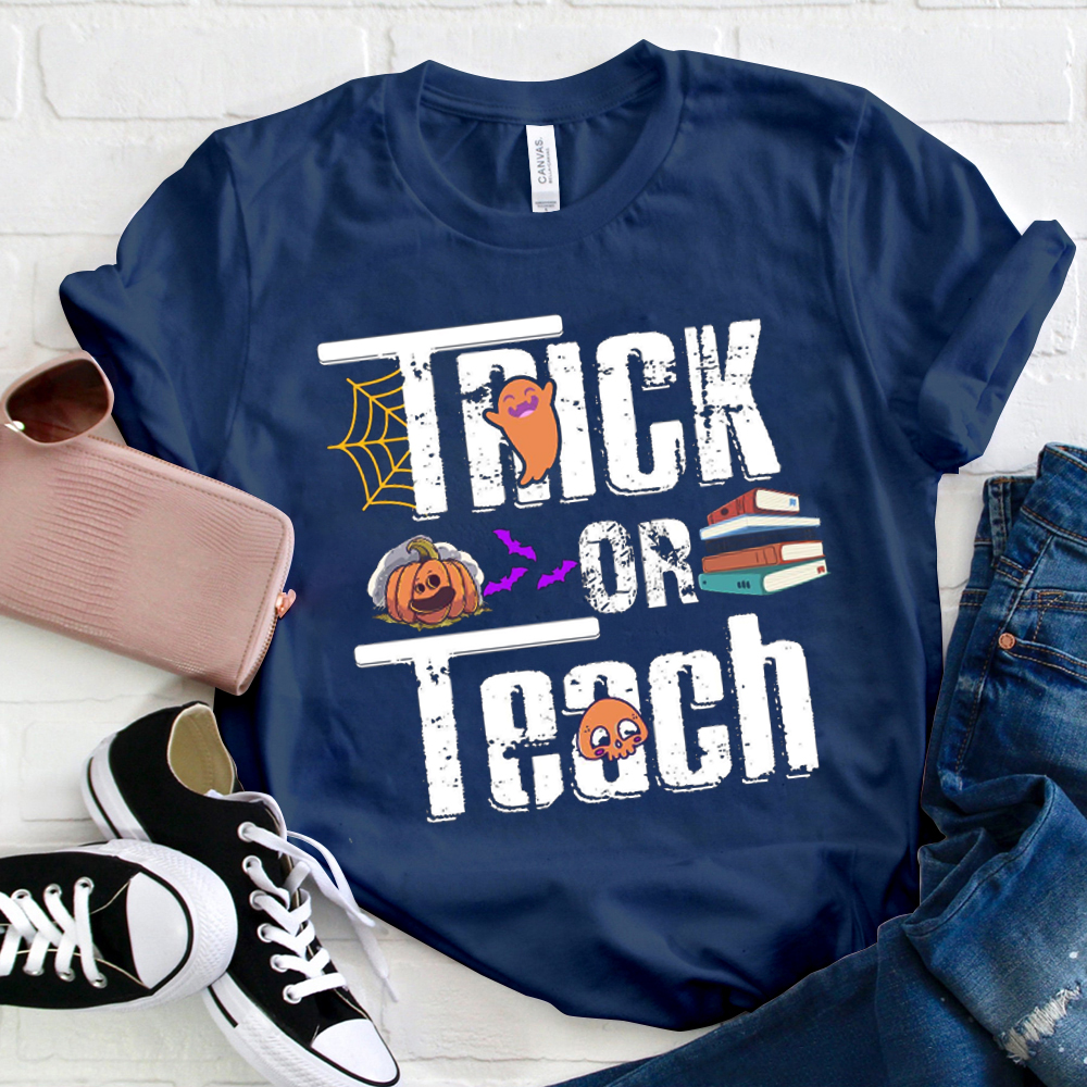 Trick Or Teach Funny Pumkin Ghost  T-Shirt