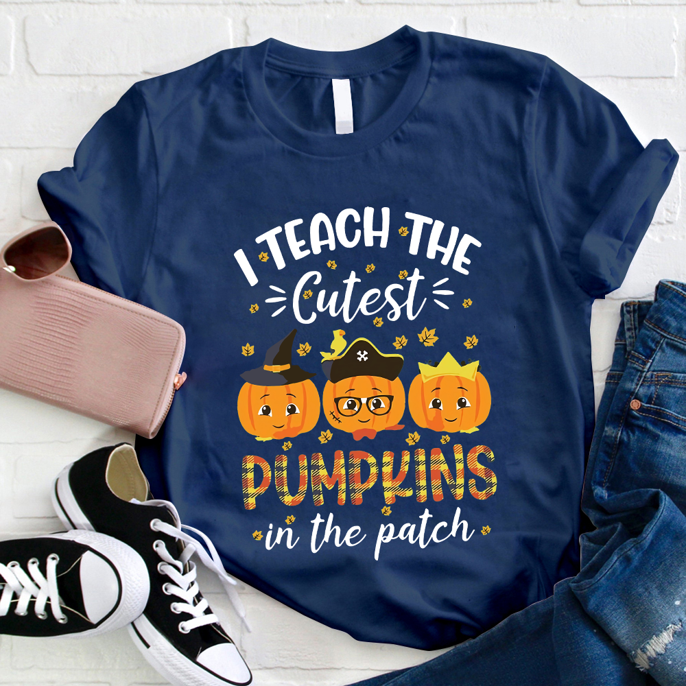 I Teach The Cutest Pumpkins In The Patch  Pirate Pumpkins T-Shirt