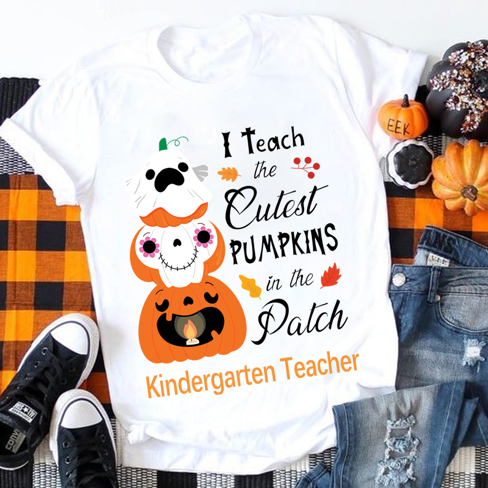 Personalized I Teach The Cutest Pumpkins In The Patch Pumpkin Lamp T-Shirt