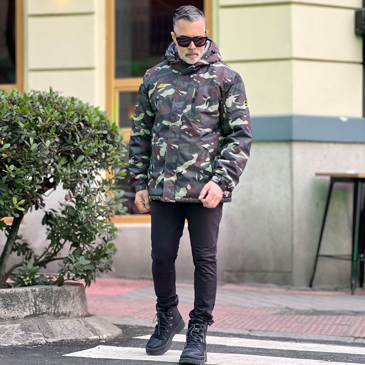 Men's Water-Repellent Winter Ski Jacket with Fleece Lining - MAGCOMSEN