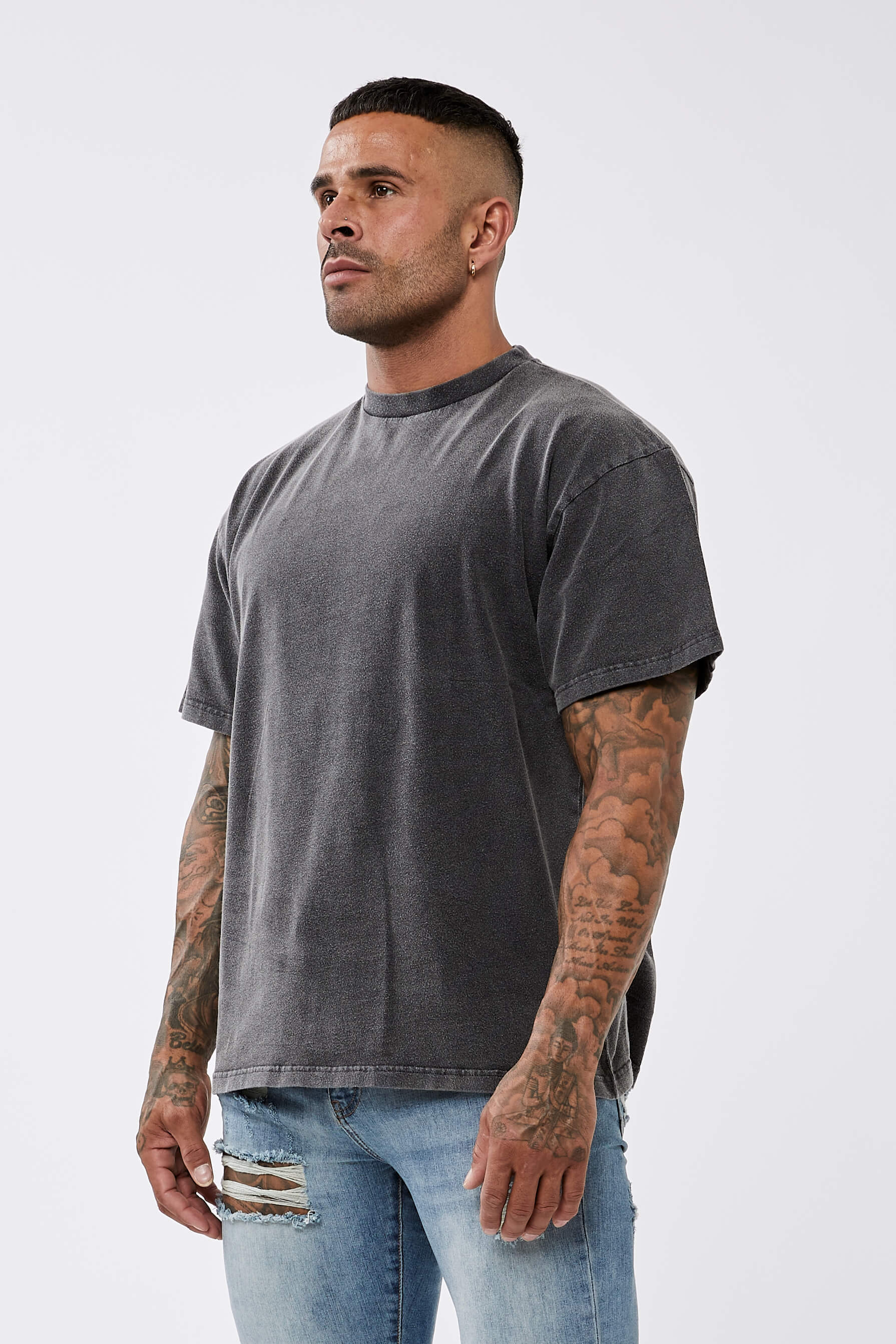 BASICS OVERSIZED T-SHIRT - WASHED GREY