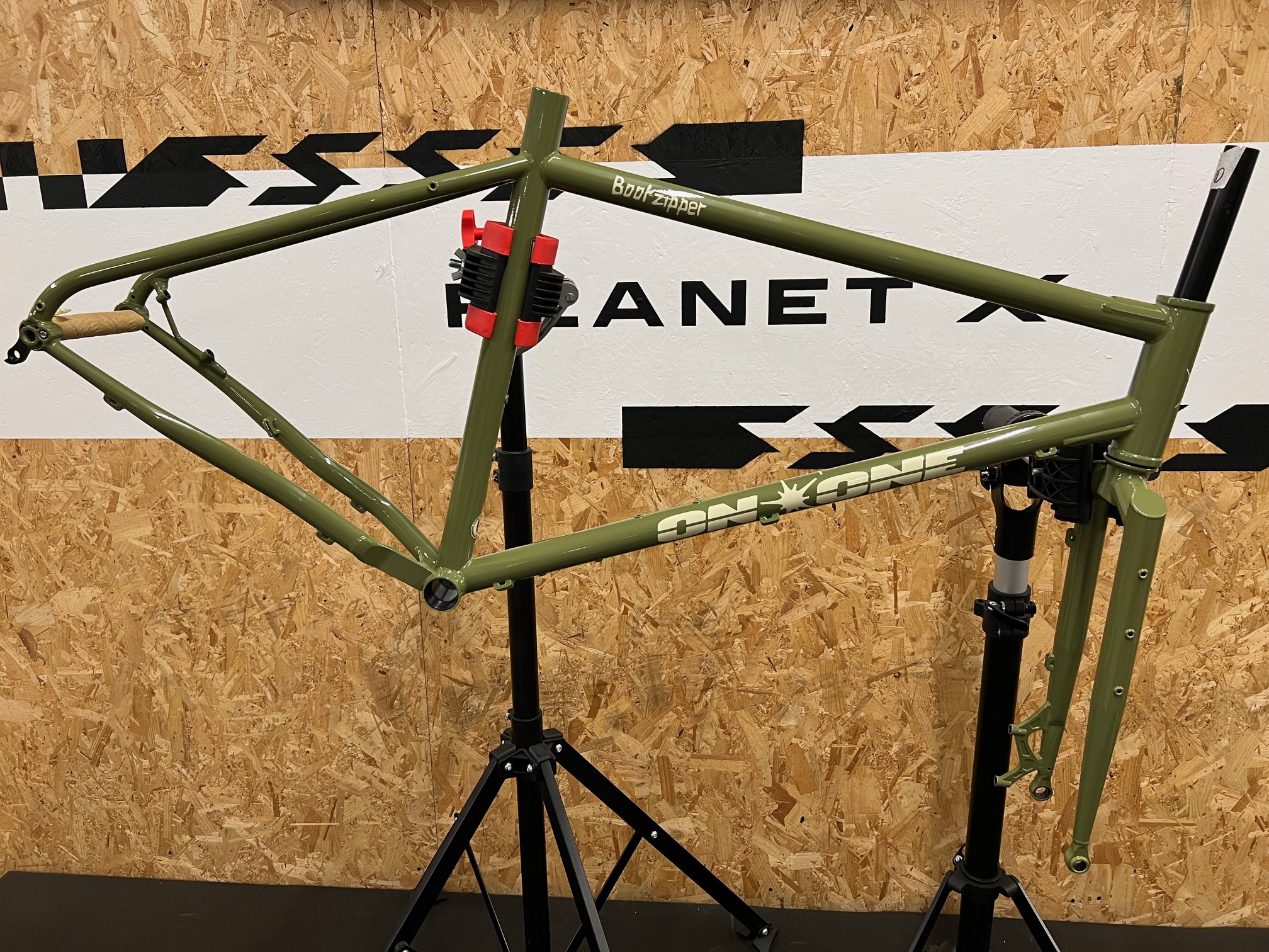On One Bootzipper 29" Mountain Bike Frameset / Olive Green / Extra Large / Cosmetic Damage