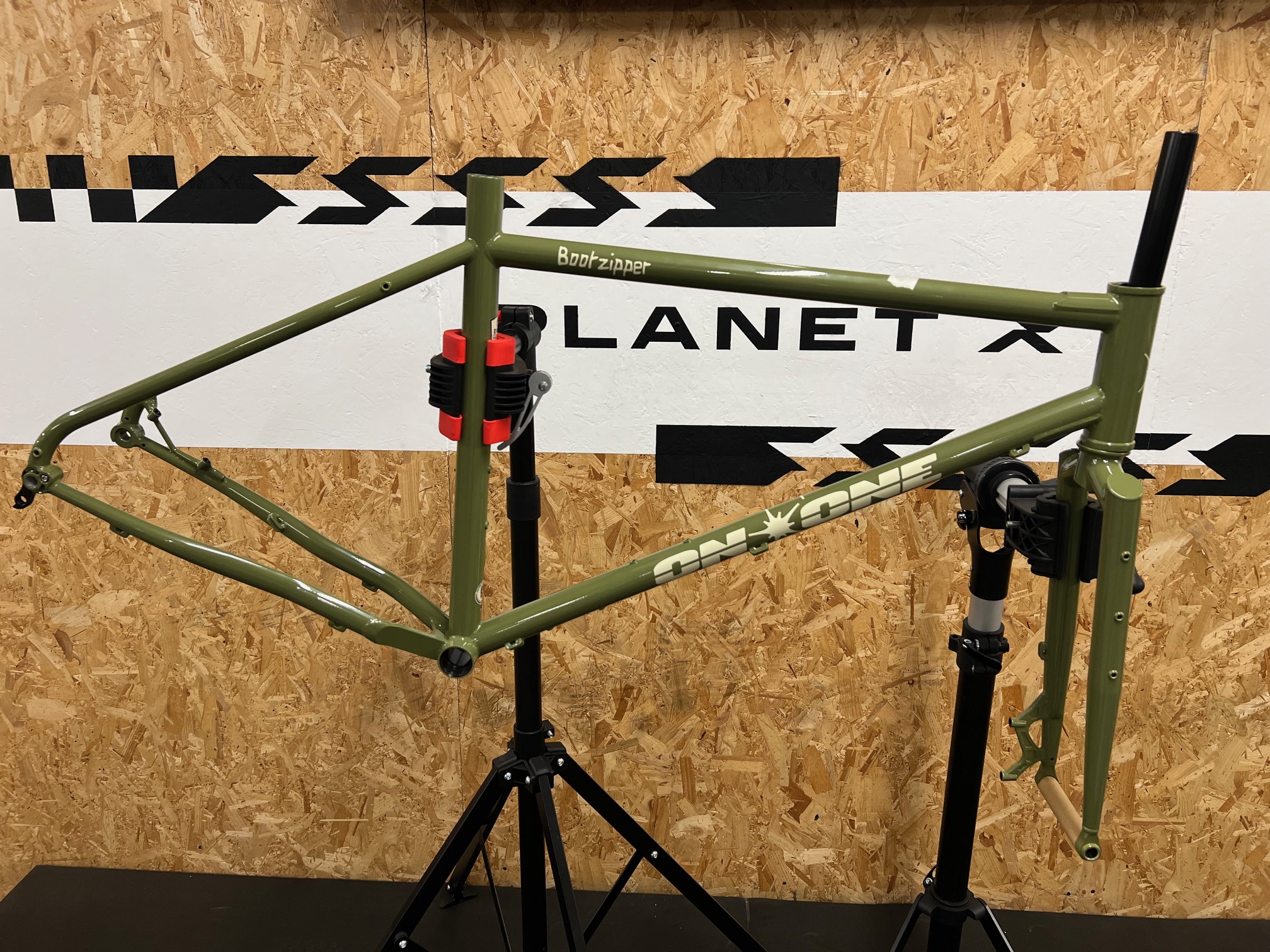 On One Bootzipper 29" Mountain Bike Frameset / Olive Green / Extra Large / Cosmetic Damage