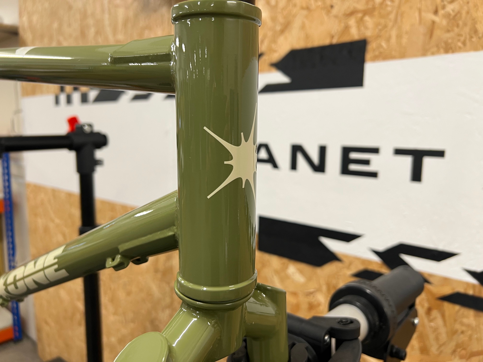 On One Bootzipper 29" Mountain Bike Frameset / Olive Green / Extra Large / Cosmetic Damage
