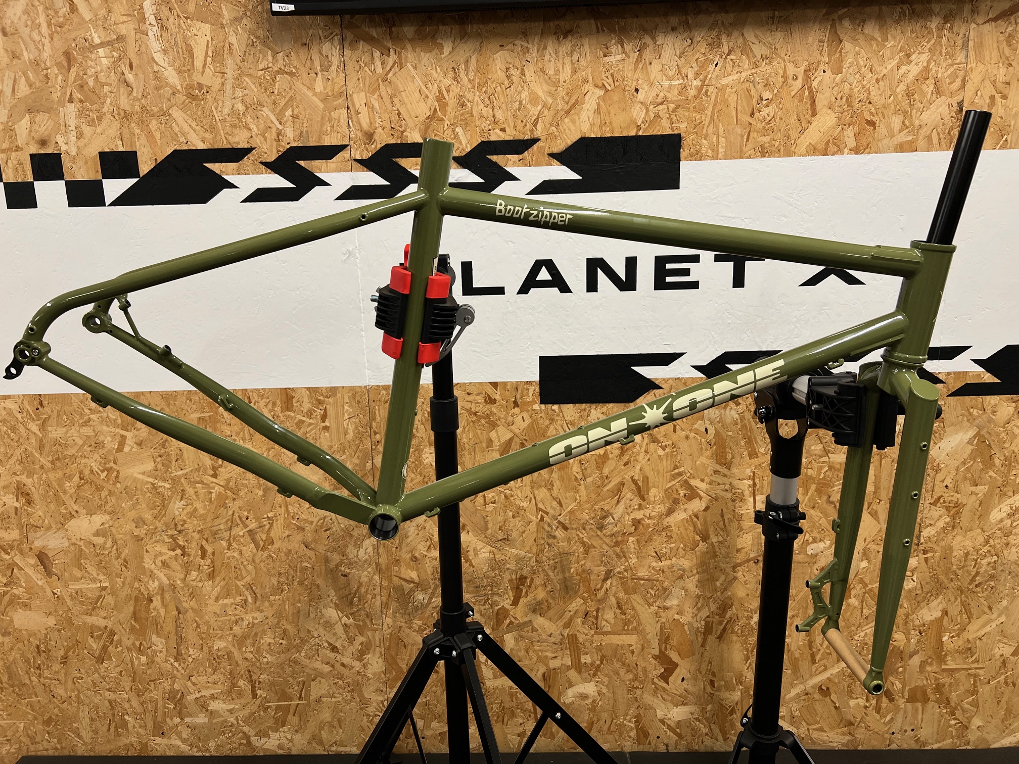 On One Bootzipper 29" Mountain Bike Frameset / Olive Green / Large / Cosmetic Damage