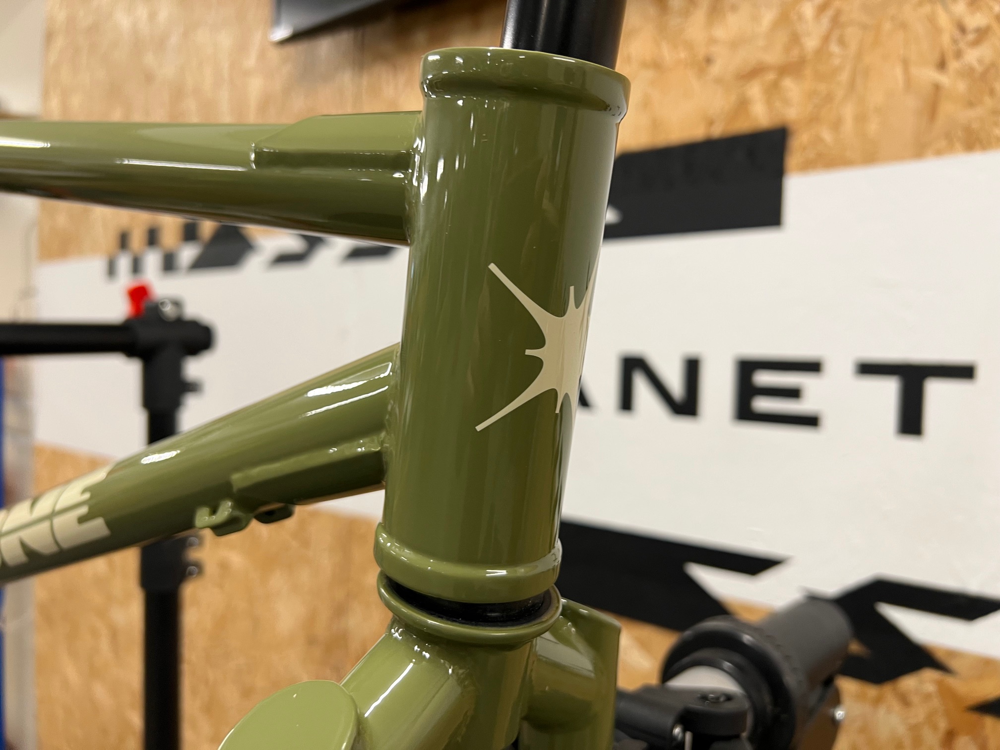 On One Bootzipper 29" Mountain Bike Frameset / Olive Green / Medium / Cosmetic Damage
