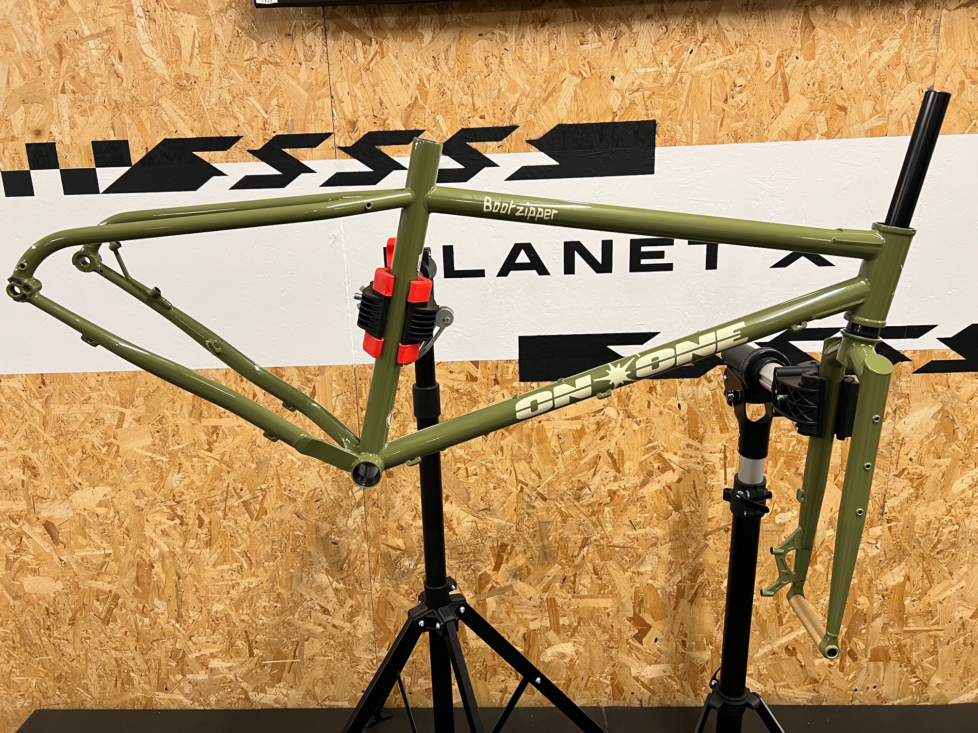 On One Bootzipper 29" Mountain Bike Frameset / Olive Green / Medium / Cosmetic Damage