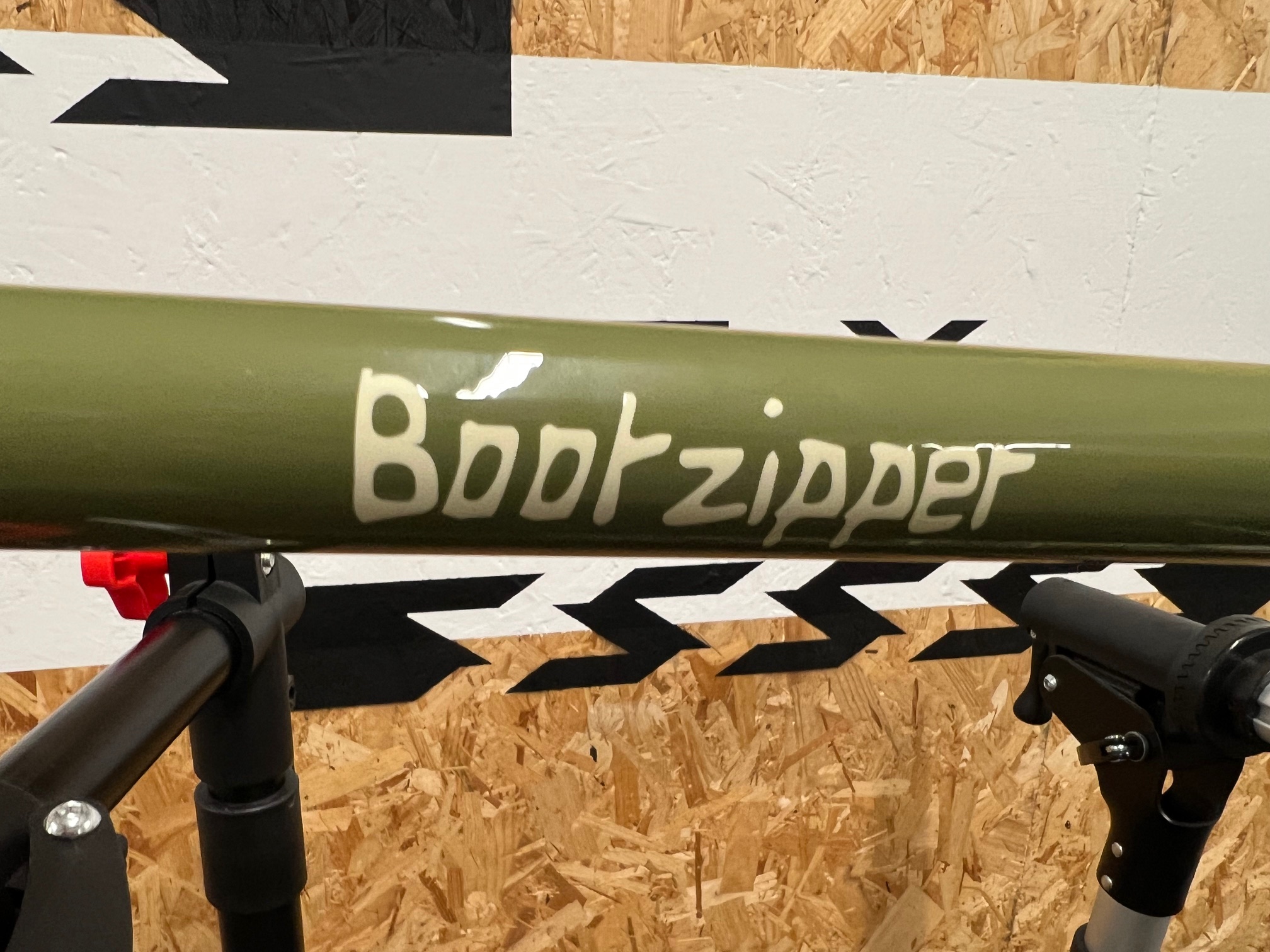 On One Bootzipper 29" Mountain Bike Frame + Rockshox 35 100 Travel Fork / Olive Green / Medium / Cosmetic Damage