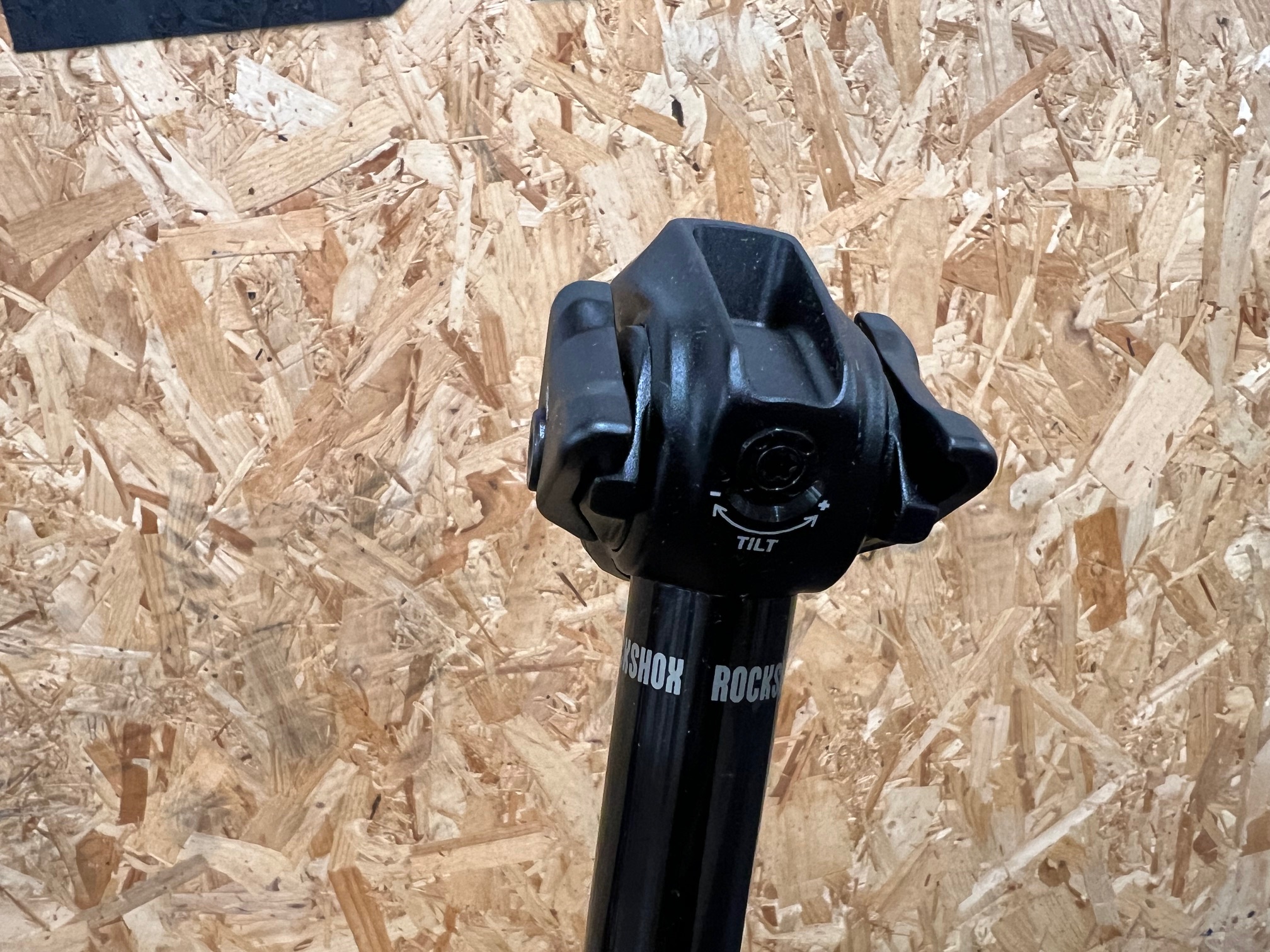Rockshox Reverb AXS Dropper Seatpost with AXS Pod remote switch / 31.6mm / 170mm