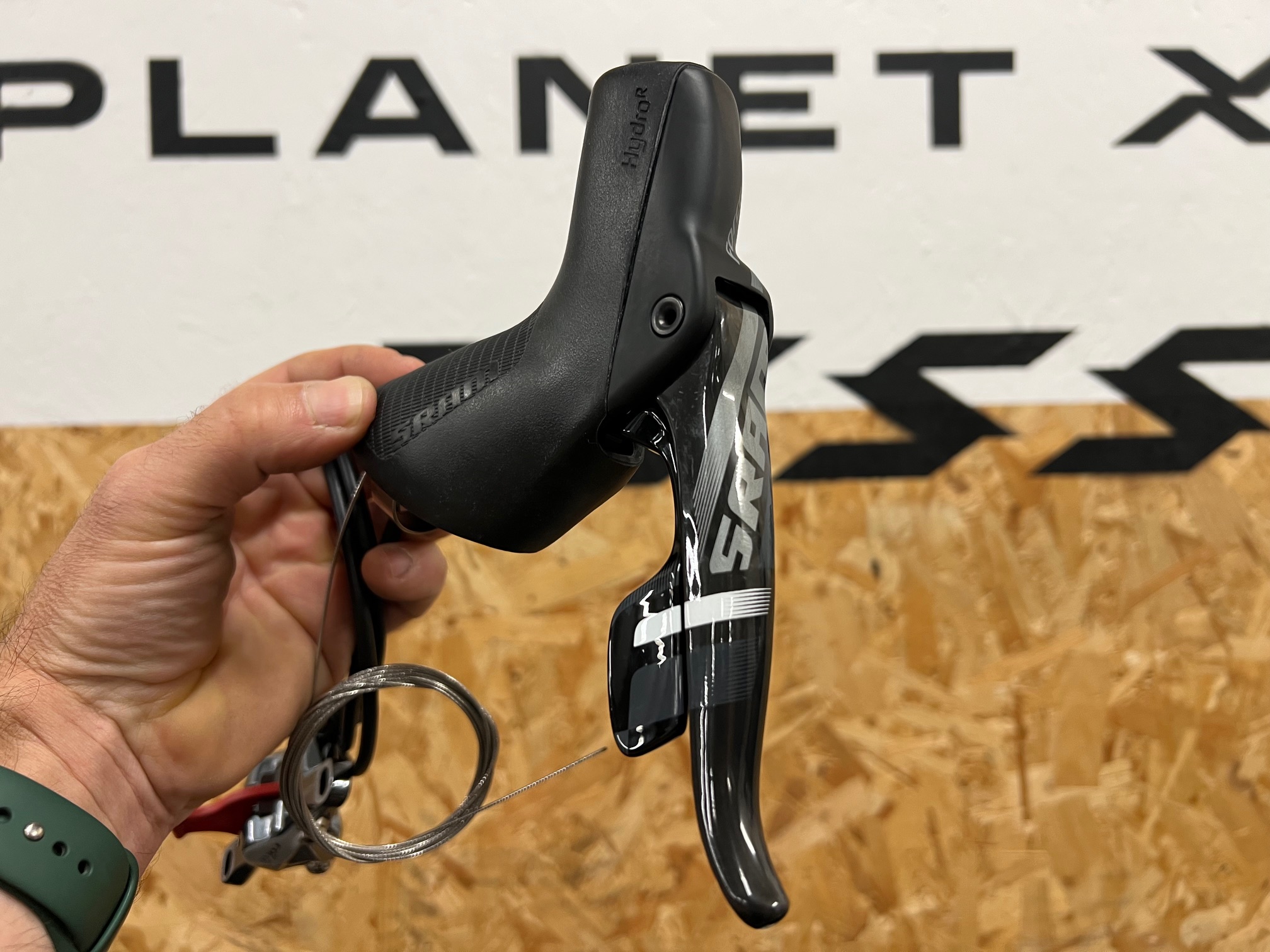 SRAM Force Hydraulic Brake Lever & Shifter With Post Mount Calliper/ 11 Speed Right / Front Brake / Post Moun