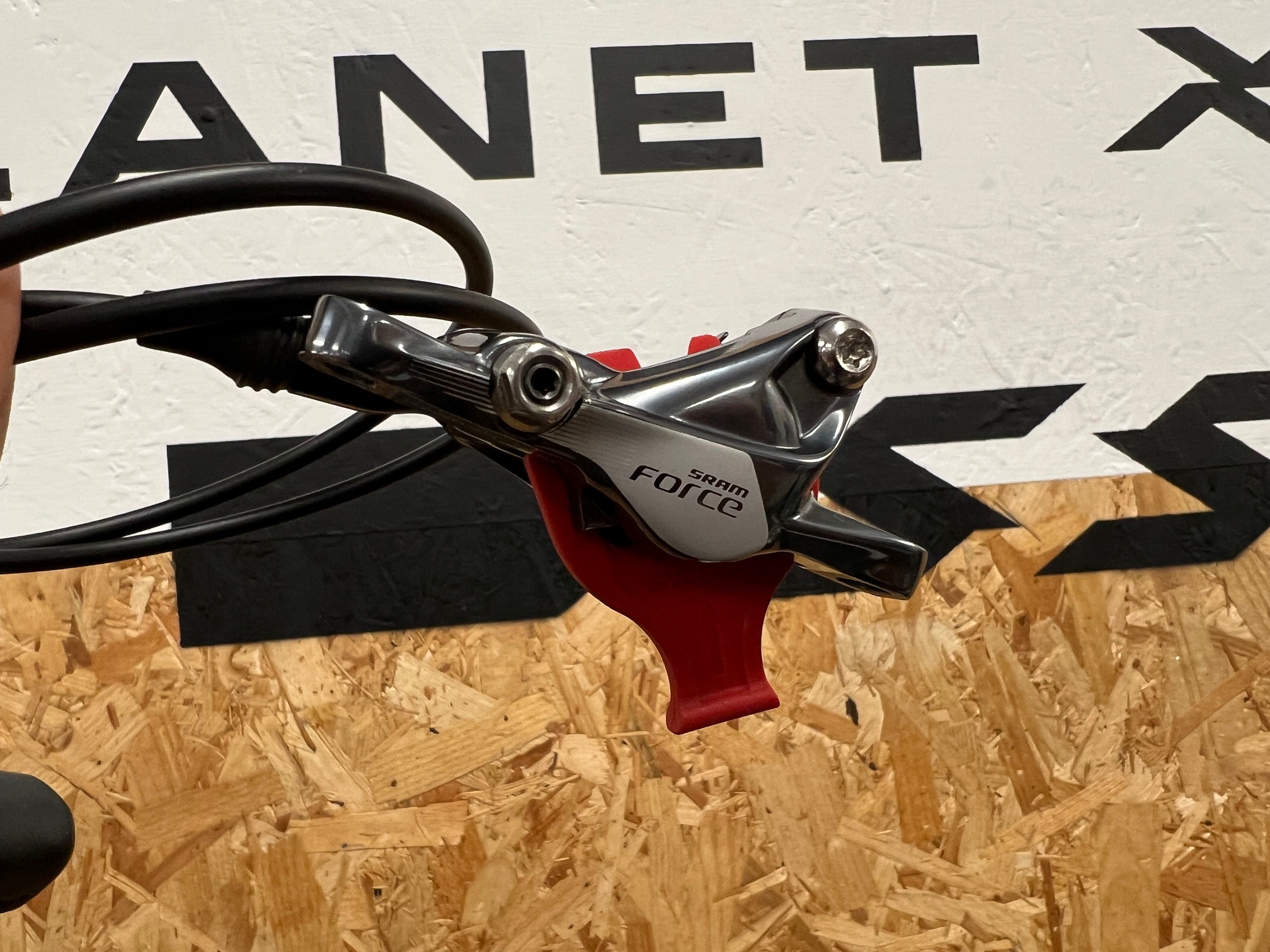 SRAM Force Hydraulic Brake Lever & Shifter With Post Mount Calliper/ 11 Speed Right / Front Brake / Post Moun