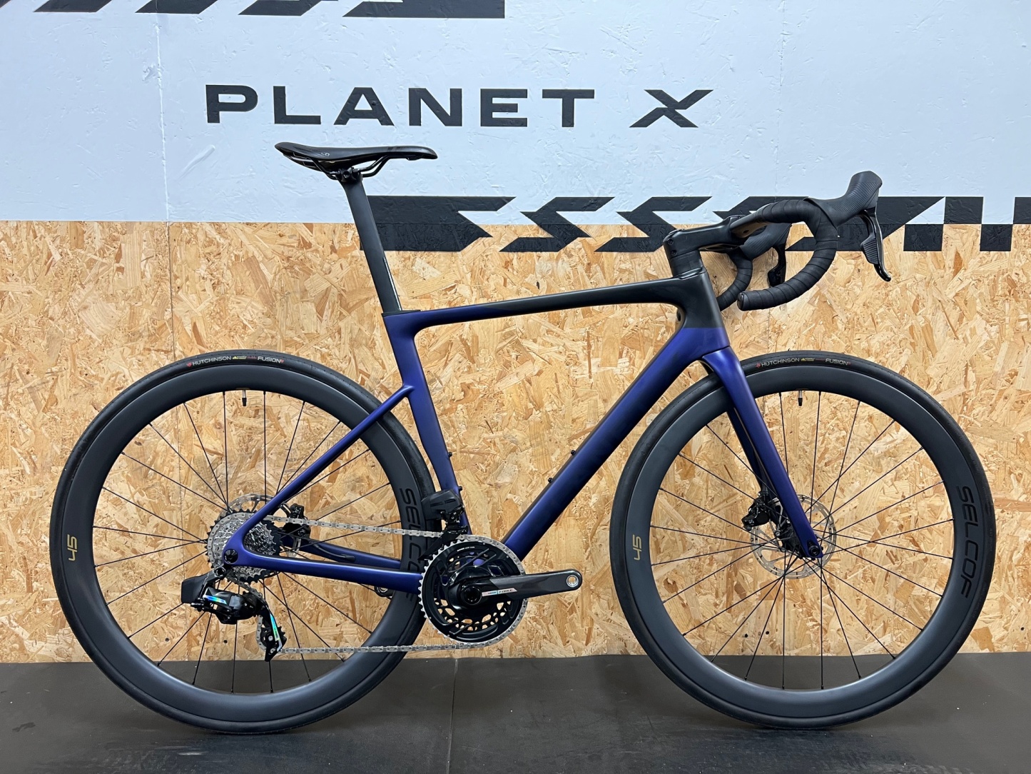Planet X EC-130 SRAM Force AXS Aero Road Bike Selcof Carbon 45 Wheels / Large / Nebula Purple / Ex-Display