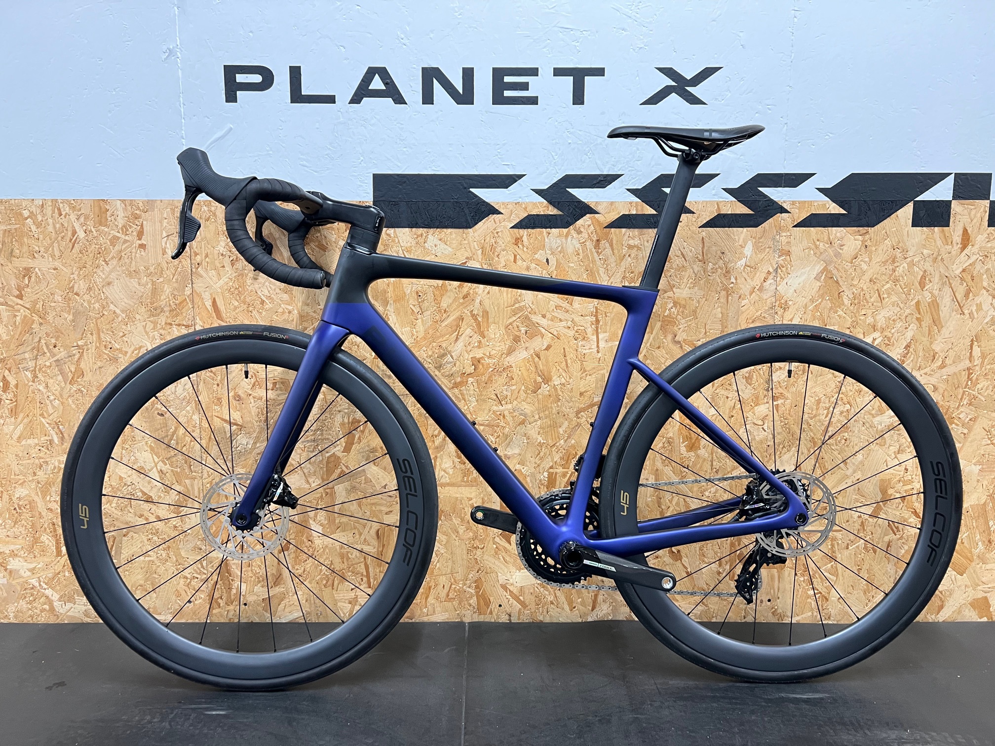 Planet X EC-130 SRAM Force AXS Aero Road Bike Selcof Carbon 45 Wheels / Large / Nebula Purple / Ex-Display