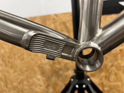Titus El Viajero Titanium MTB Frame / XLarge / Ex Display