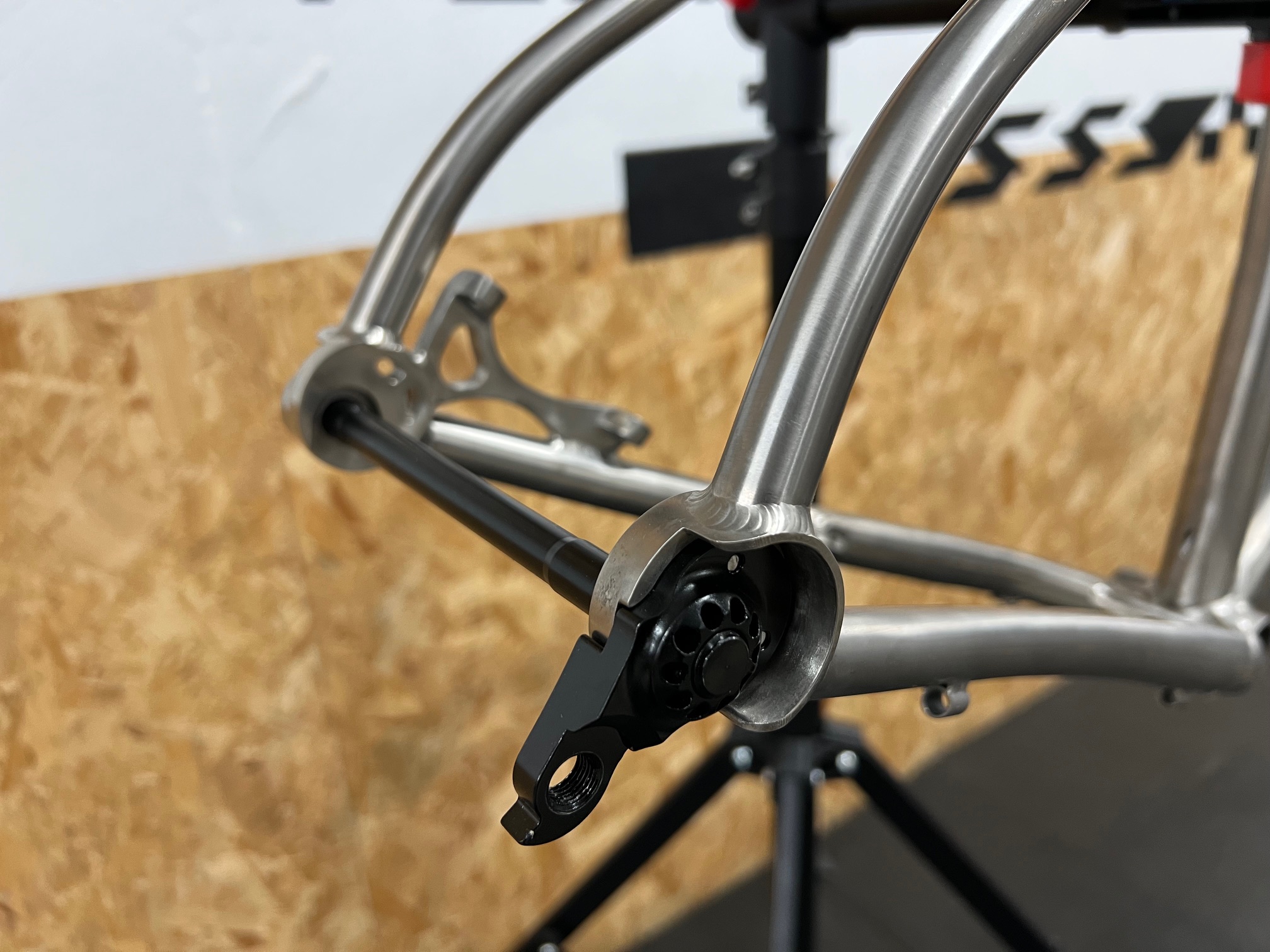 Titus El Viajero Titanium MTB Frame / XLarge / Ex Display