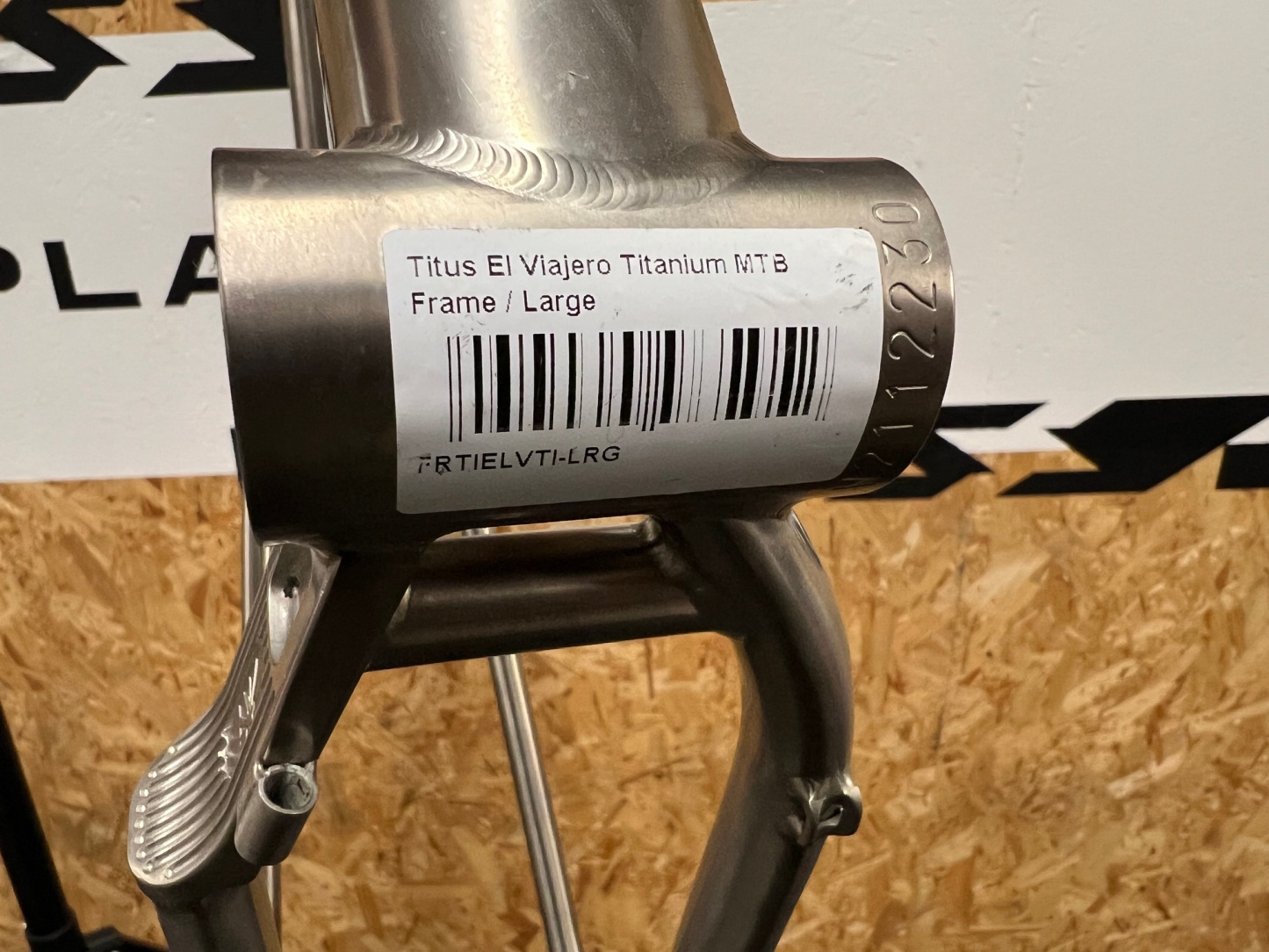 Titus El Viajero Titanium MTB Frame / Large / Ex Display